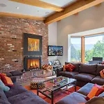 Mill Creek Court By Vail Realty