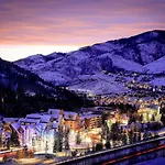 Vail Village King Hotel Room