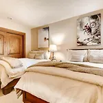 Ski In, Ski Out 3 Bedroom Mountain Residence In The Heart Of Lionshead Village With Heated Slope Side Pool And Hot Tub