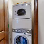Lion Square Lodge Tower T401