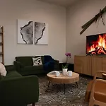 Lift House Lodge, Close To Gondola, Premium Studio Condo