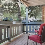 Cozy Vail Condo With Fireplace Close To Ski Lifts
