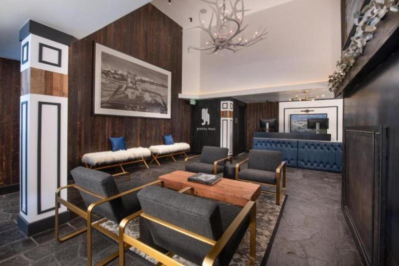 Apartment Village King Vail