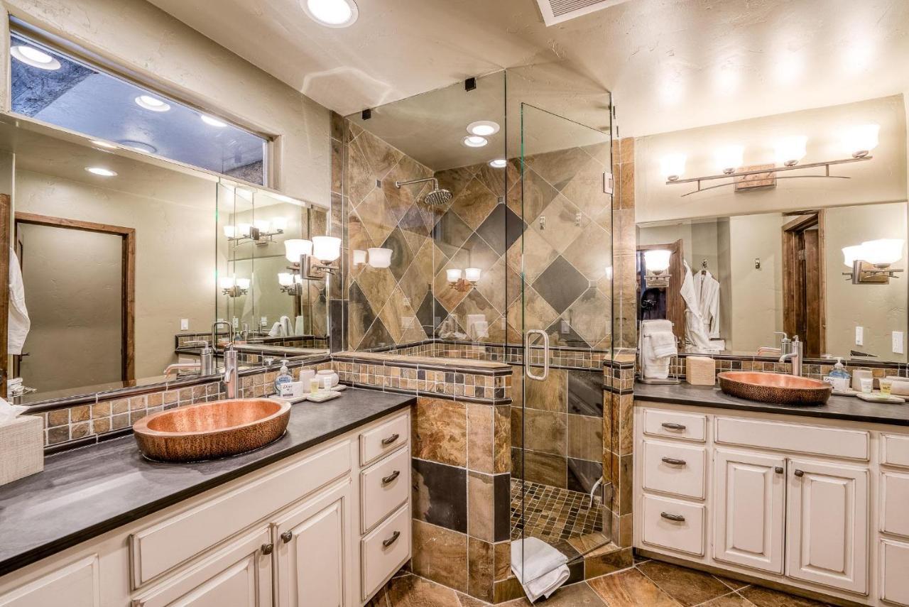 998 Ptarmigan Road * Vail