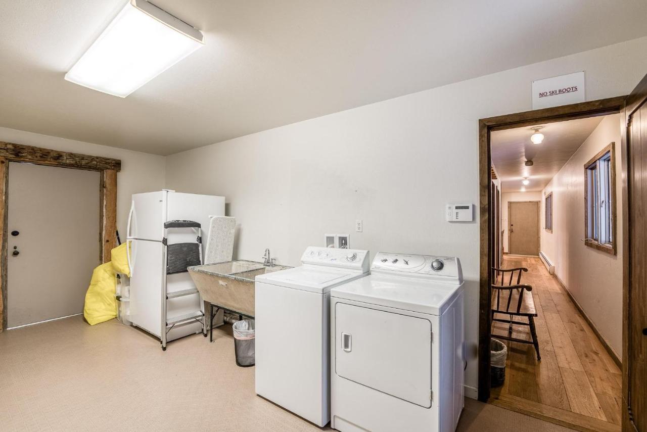 Holiday home 998 Ptarmigan Road *