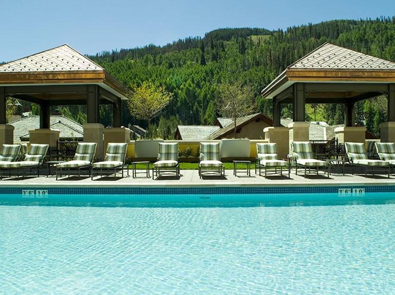 2br At The Ritz-carlton With Valley View Apartment