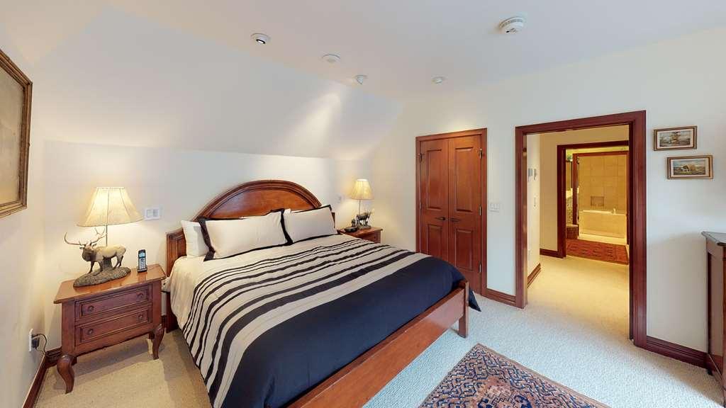 Residences At Cascade Village, In Destination By Hyatt Vail