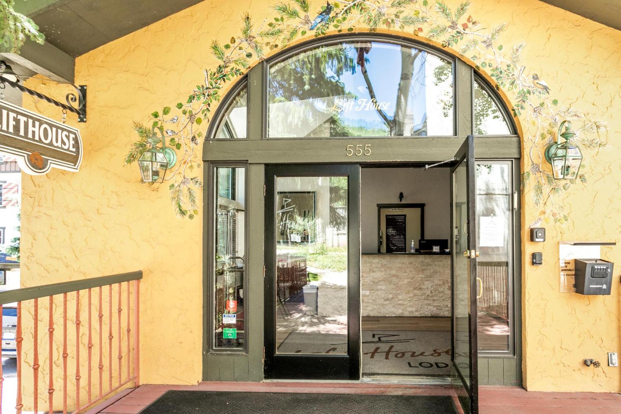 Lift House Lodge, Lionshead Condo, Walk To Gondola Holiday home *