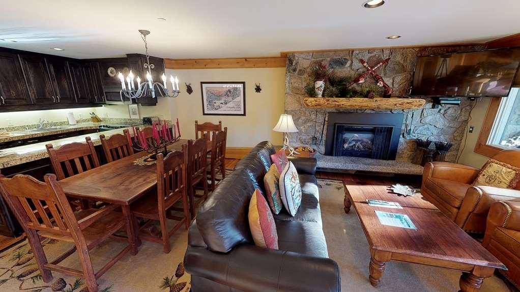 Manor Vail