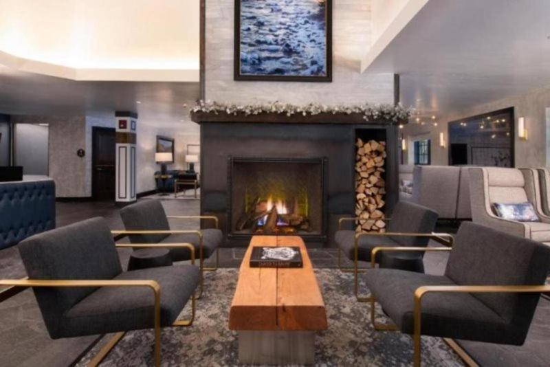 Apartment Village King Vail