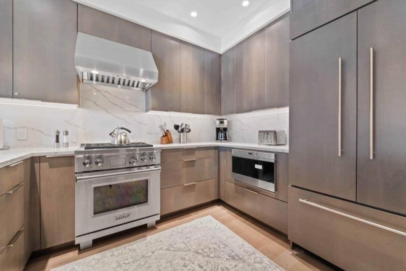 Apartment Altus 302 By East West Hospitality *