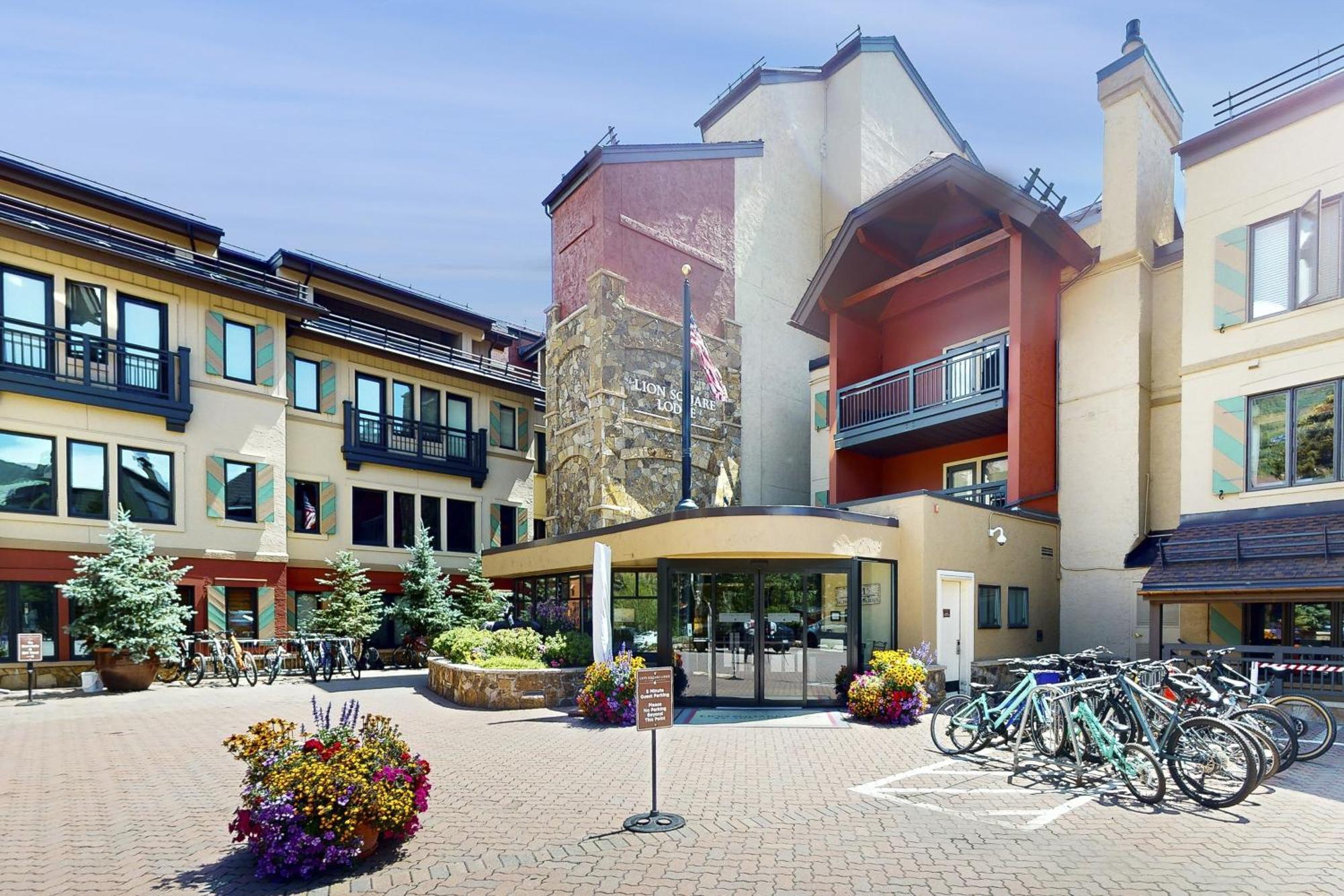 Lion Square Tower T401 Apartment Vail