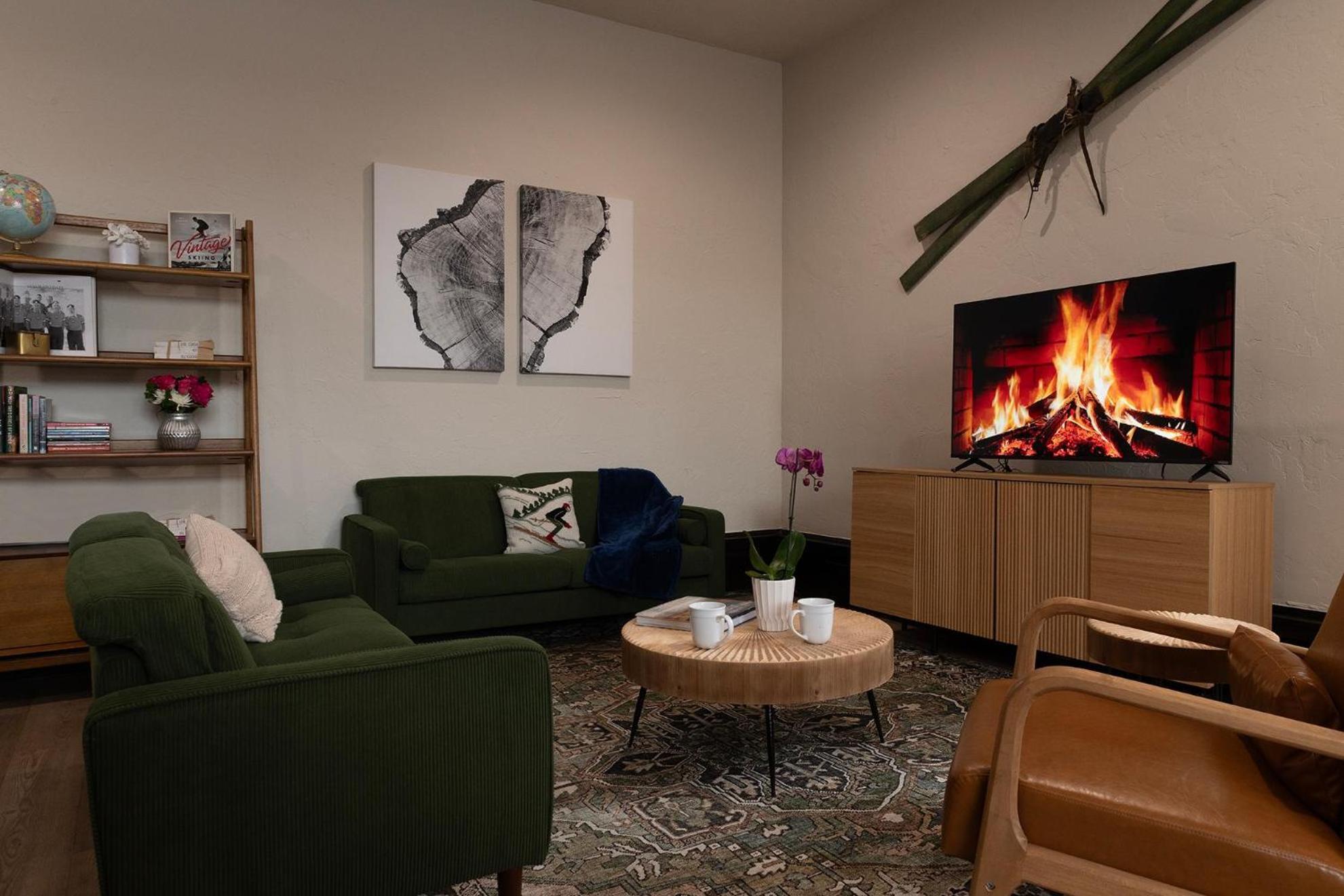 Lift House Lodge, Close To Gondola, Premium *