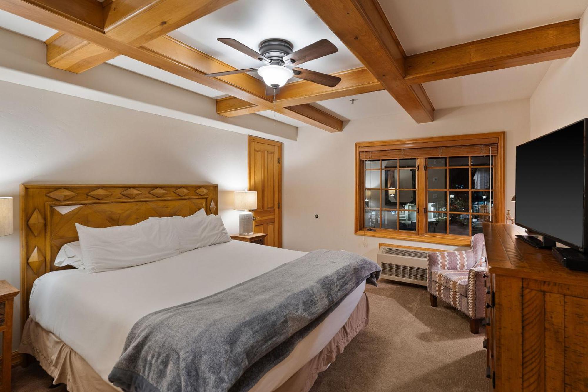Bridge Street - Unit 201 * Vail