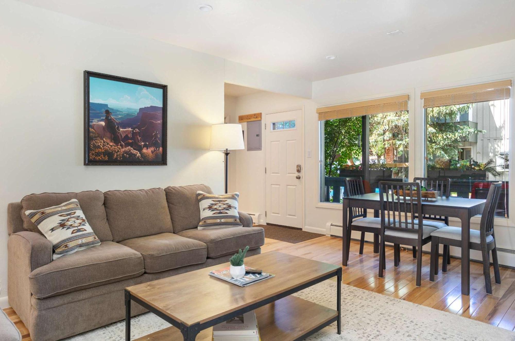 Apartment Cozy With Fireplace Close To Lifts *