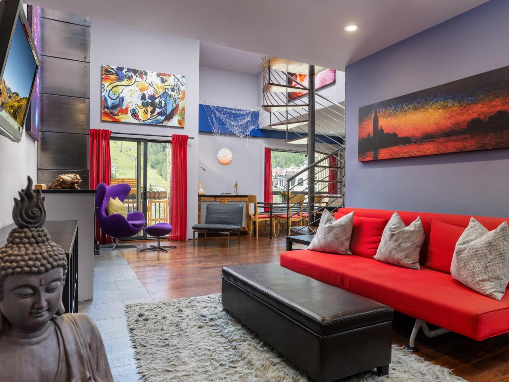 Apartment 21 - Coraltree Collection