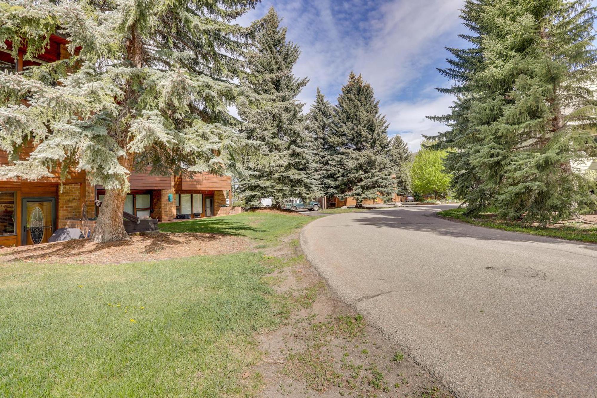 Eagle-vail Hideaway With Golf, Ski, And More! *