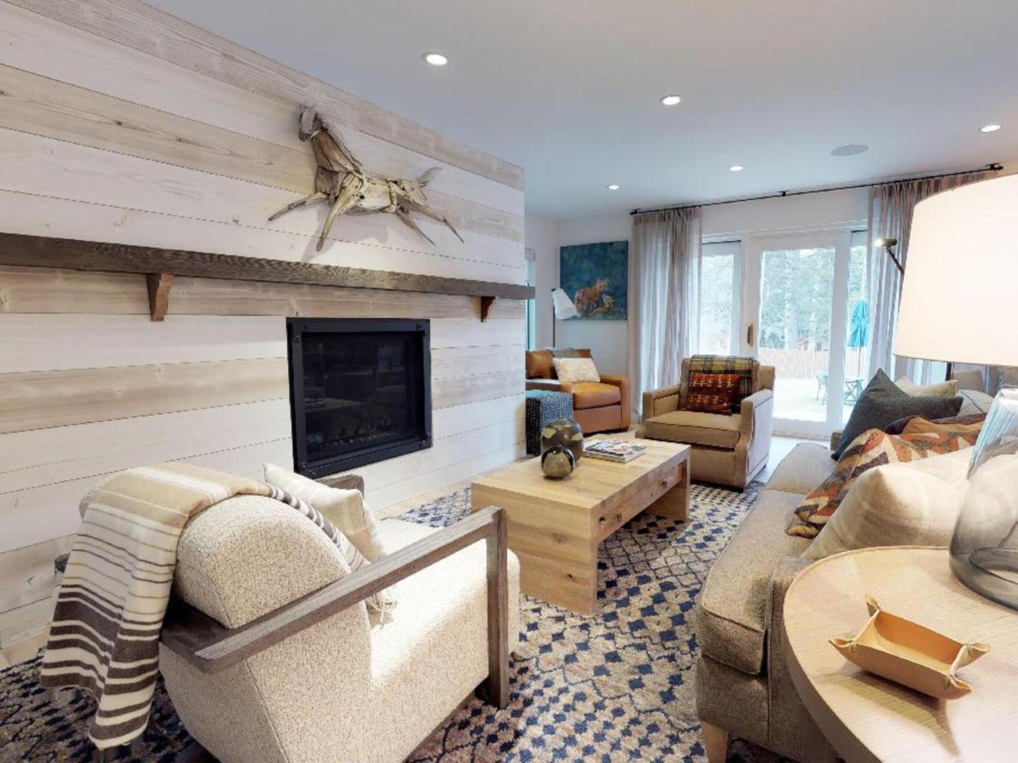 Christiania Condominiums- Coraltree Collection Apartment *