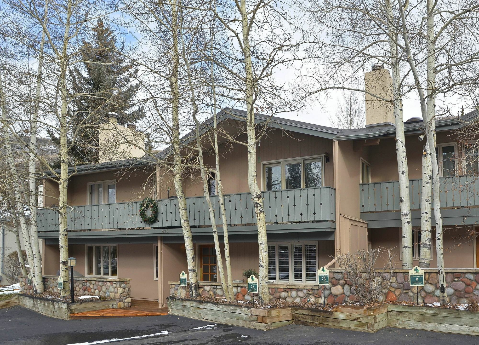 Hotel Trails East Village By Berkshire Hathaway