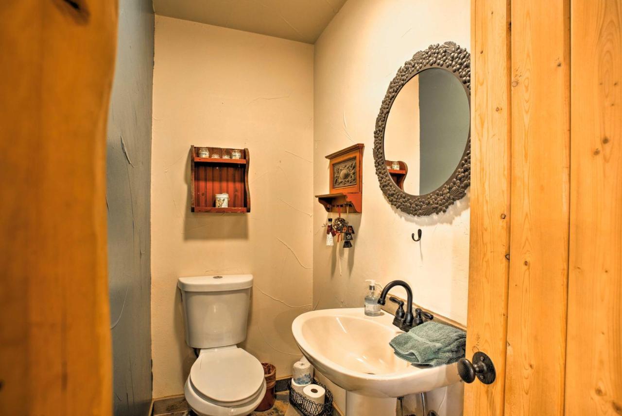 Holiday home Mountain Escape - Ski, Hike, Golf And Fish!